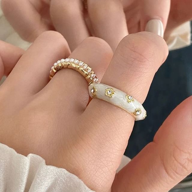 Hansha-Glazed Ring Faux Pearl Ring Set