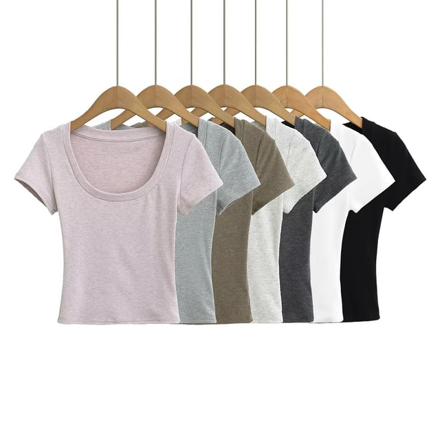 Asiris-Short Sleeve Scoop Neck Plain Tee