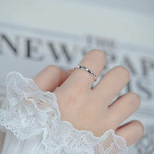 Seirios-Twisted Alloy Open Ring