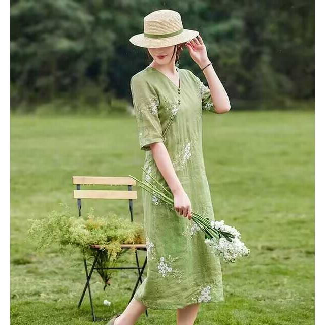 green emerald velvet dress Floral Embroidered Shift Dresses