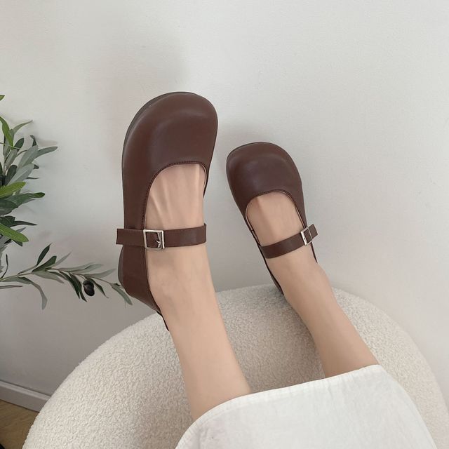 Queen Zoo Faux Leather Mary Jane Shoes YesStyle