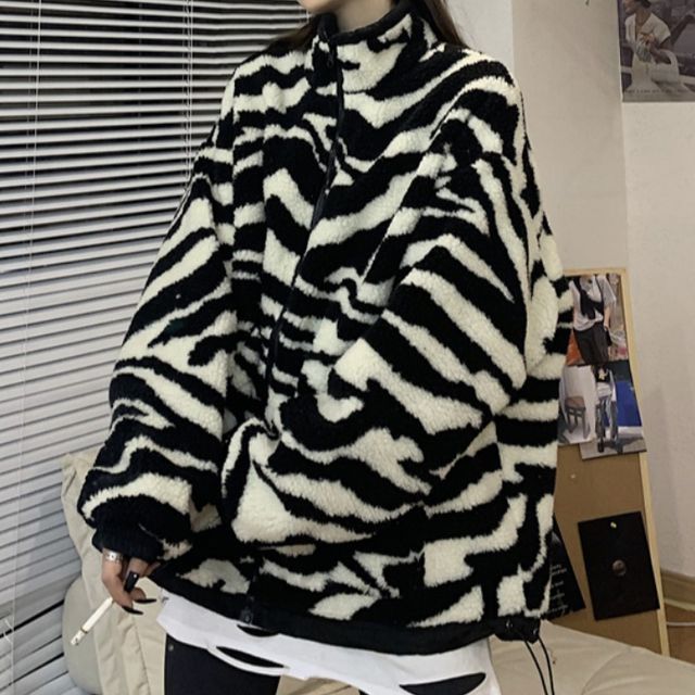 reversible fluffy jacket