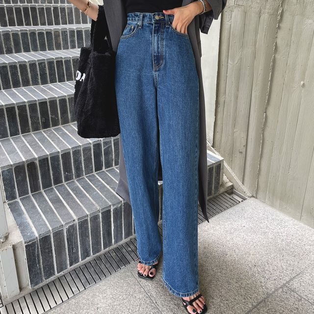 Coris-High Rise Washed Straight Leg Jeans
