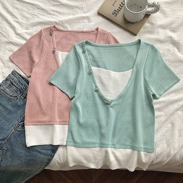DIYI-Mock Two-Piece Short-Sleeve Square Neck Two Tone Tee