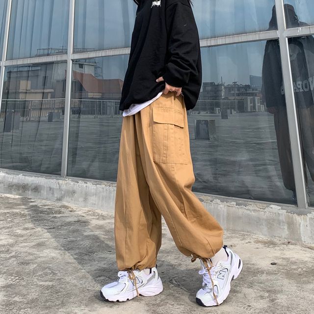 loose fit straight leg cargo pants