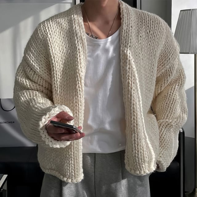 Okwano-V-Neck Plain Cardigan