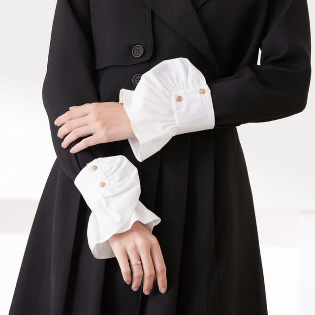 MIOW-Ruffle Wrist Cuffs