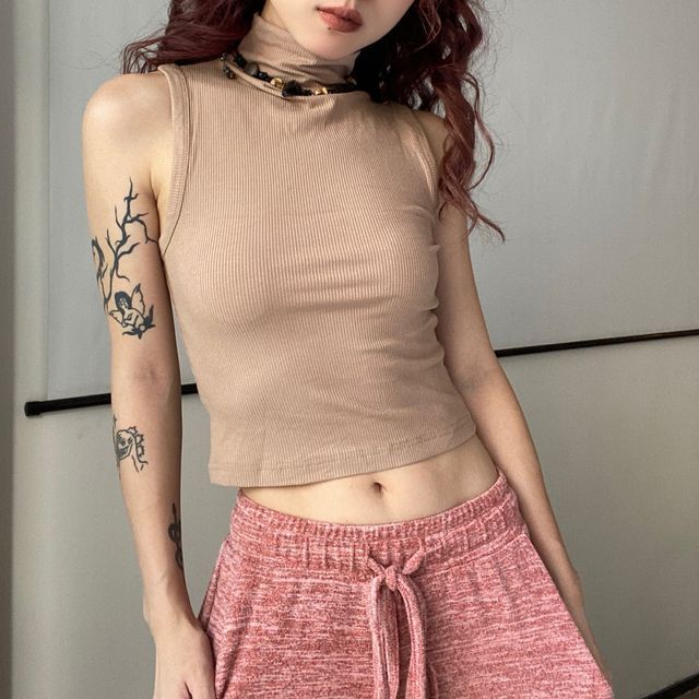 Samso-Mock Neck Plain Crop Tank Top