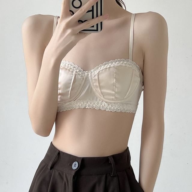 Gecko-Lace Trim Bra