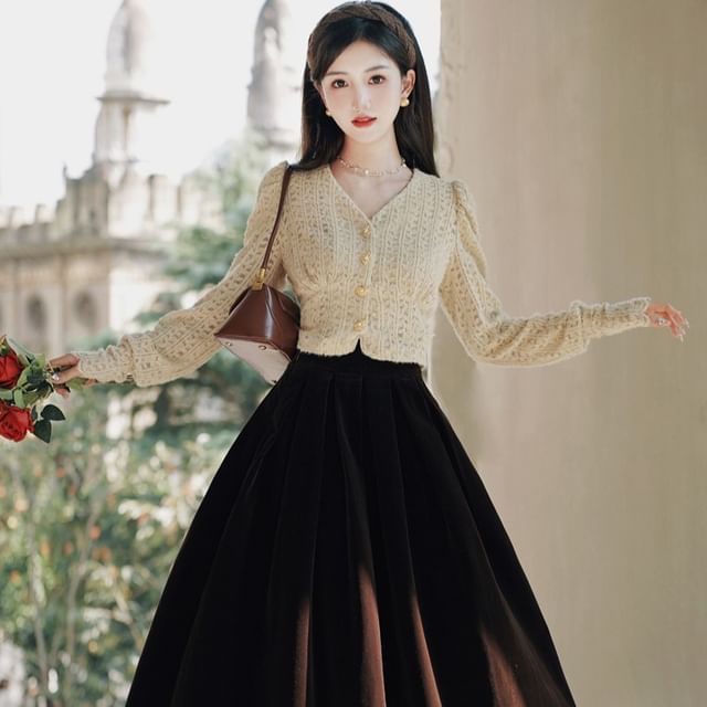 Cocaliso Set: Long-Sleeve V-Neck Lace Blouse High Waist Velvet