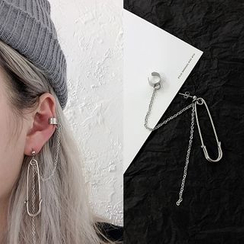 PANGU - Stainless Steel Safety Pin Chained Dangle Earring PANGU - Stainless Steel Safety Pin Chained Dangle Earring