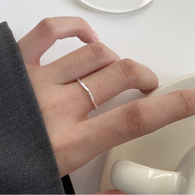 Hansha-Irregular Open Ring
