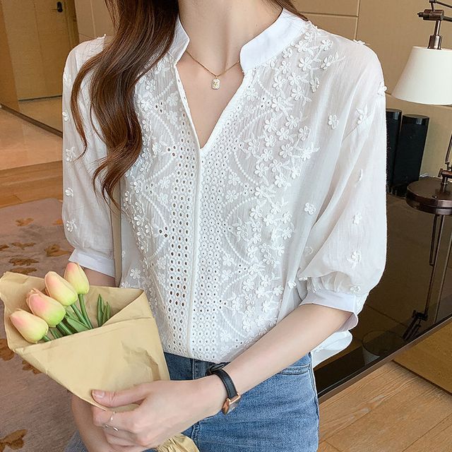 Lewwe-Elbow-Sleeve Notch Neck Plain Eyelet Lace Blouse