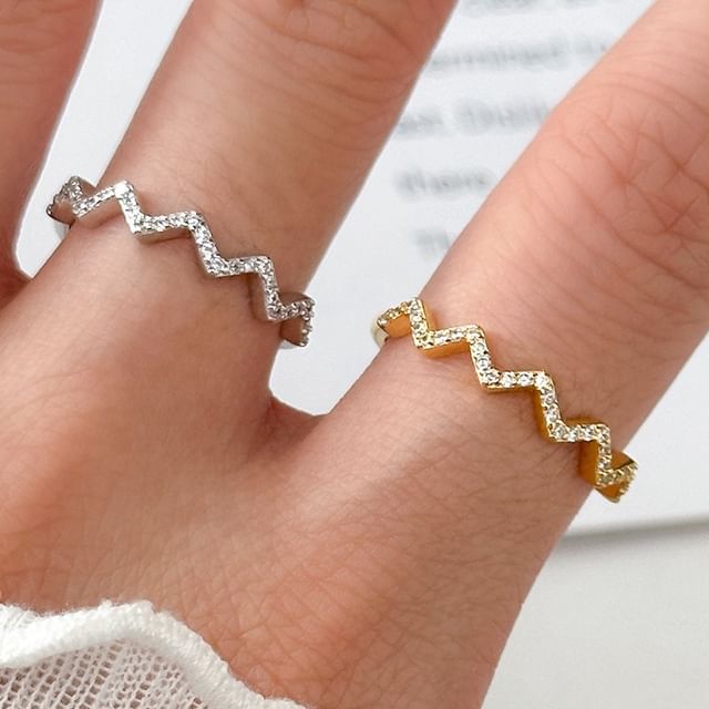 A-ROCH-925 Sterling Silver Zigzag Rhinestone Open Ring