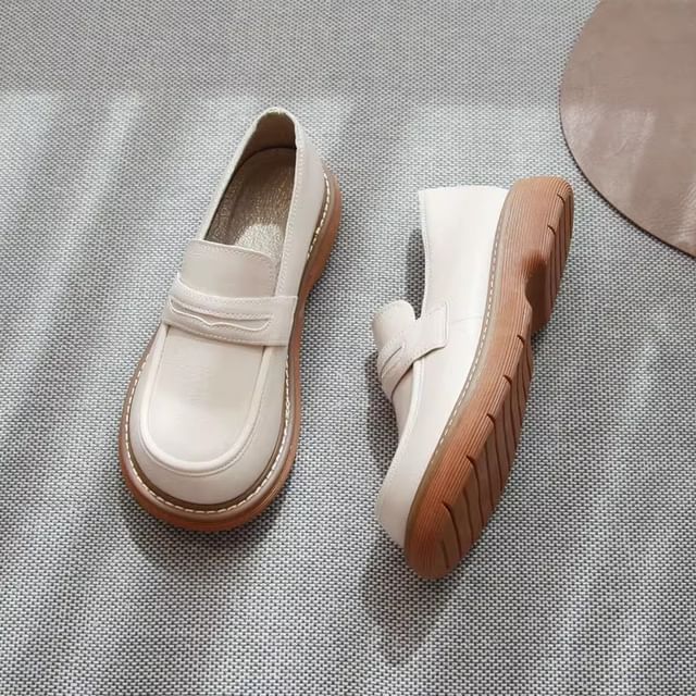 Freesia-Faux Leather Plain Loafers