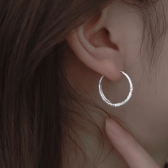 Poppin-Alloy Hoop Earring