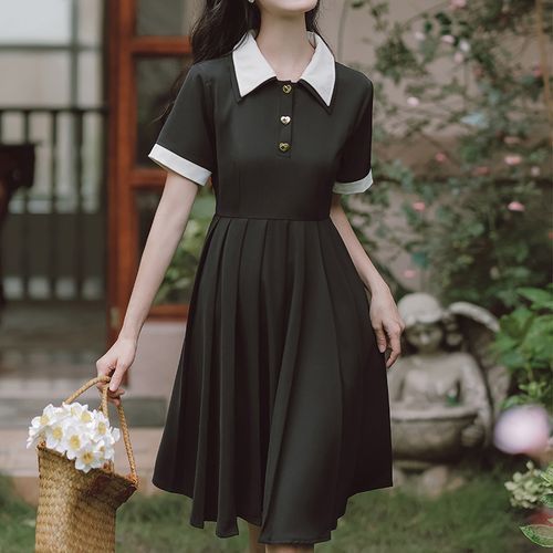 Dress with collar on sale and short sleeves