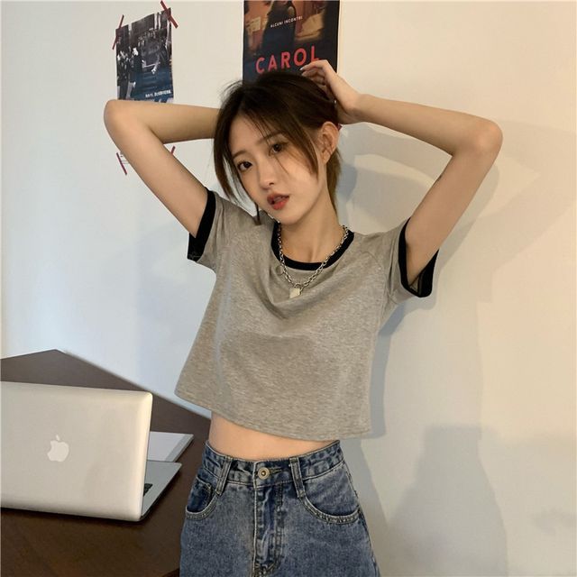 Zhining Starz - Short-Sleeve Contrast Trim T-Shirt | YesStyle