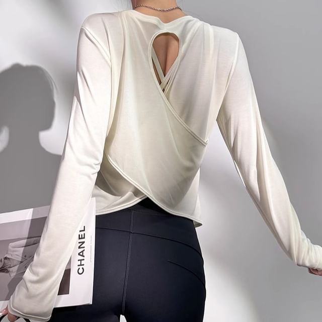 Faiar-Long Sleeve Round Neck Plain Cutout Back Tee