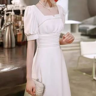Ferim - Puff-Sleeve Square Neck Plain Midi A-Line Dress