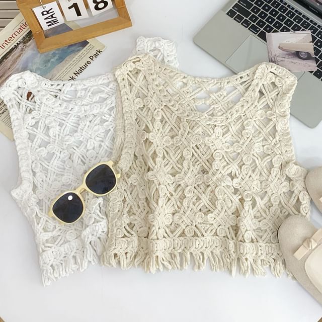 Iasia-Crew Neck Plain Crochet Tank Top