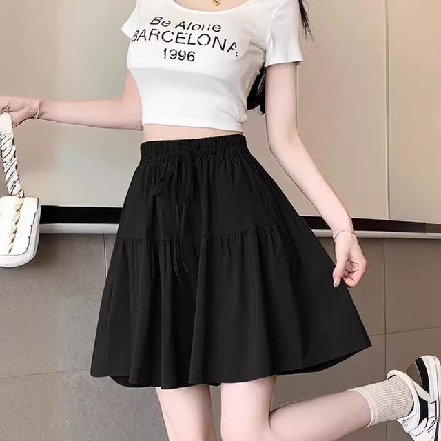 Cloud Nine-Drawstring Waist Plain Panel Shorts