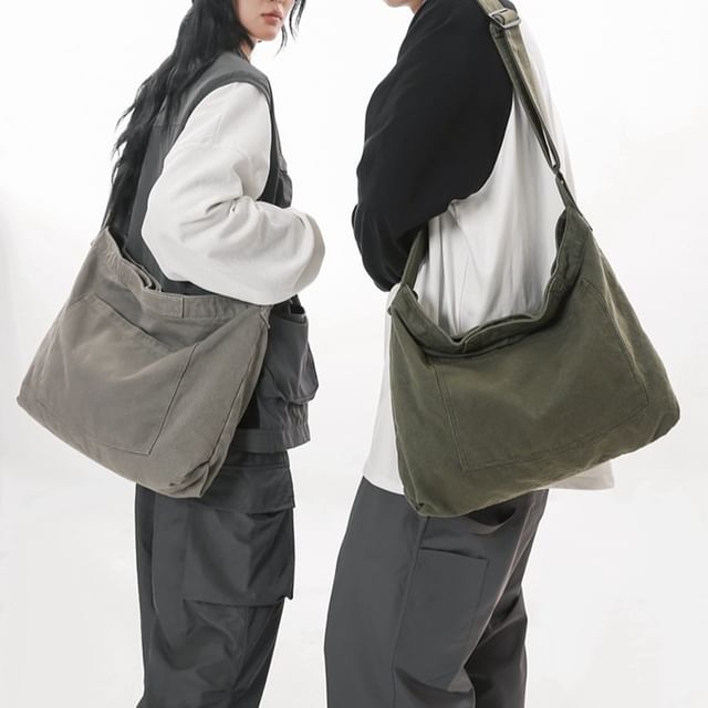 Milha-Multi-Pocket Canvas Tote Bag