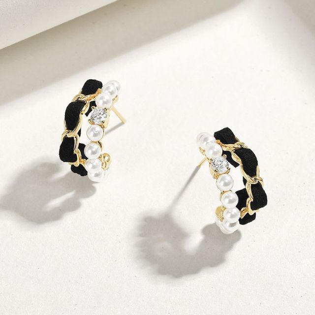 Velvet Beaded Ear Stud YesStyle