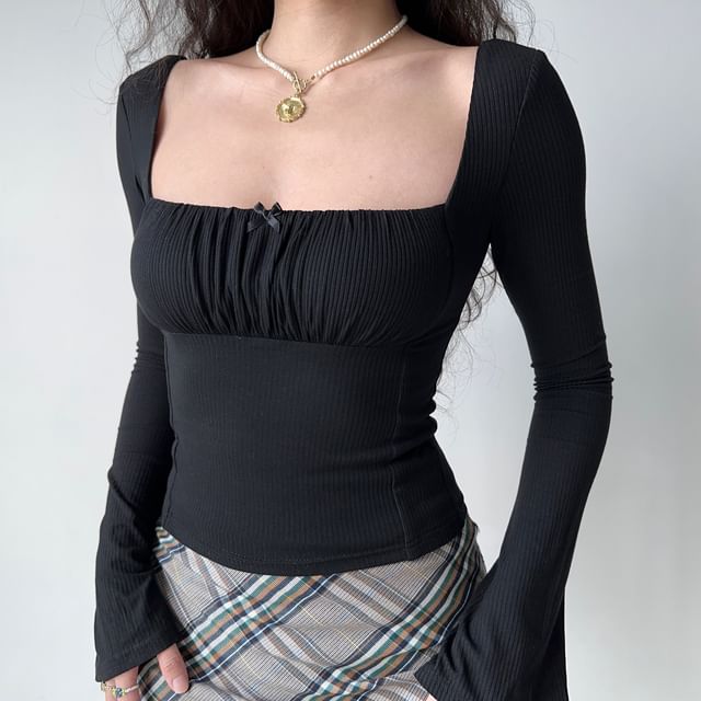 Sinora-Long-Sleeve Square Neck Plain Crop Top