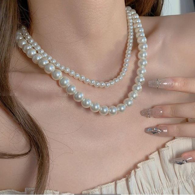 Chimerro-Faux Pearl Choker Various Designs
