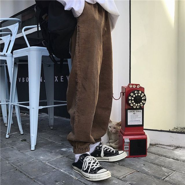 Gihuo Mens Corduroy Pants Elastic Waist Sweatpants Vintage Cargo Sweatpants Loose  Wide Leg Pants Hip Pop Streetwear(Black-Small) at Amazon Men's Clothing  store