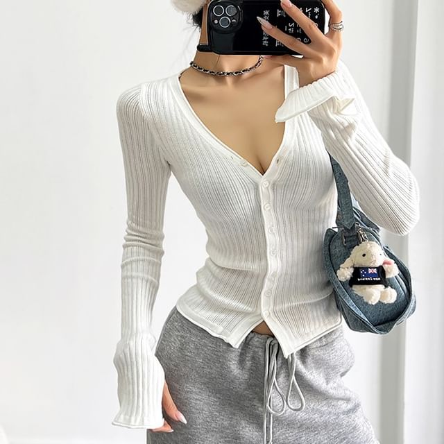 Maisee-V-Neck Button-Up Knit Tee
