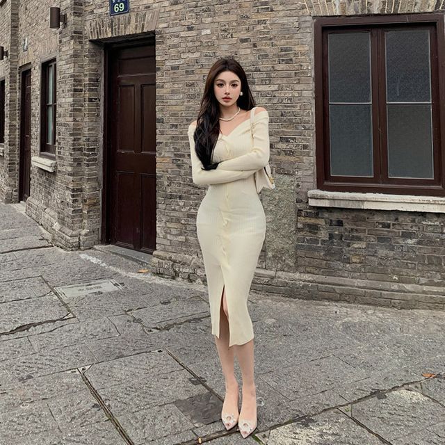 Tanzil - Long-Sleeve Cold Shoulder Plain Twist Ribbed Knit Midi Sheath Dress  | YesStyle