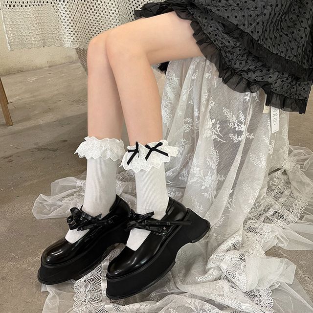 eyelet lace socks