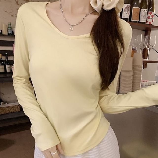 Cloud Nine-Long Sleeve V-Neck Plain Tee