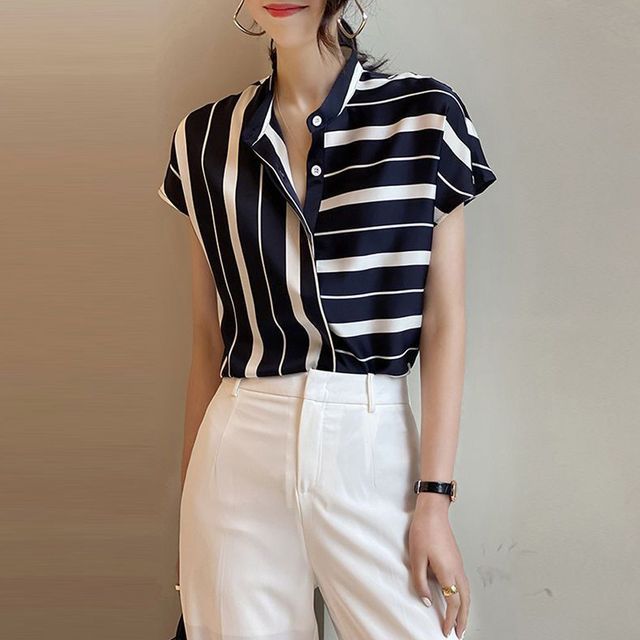 Inchioh-Short-Sleeve Striped Shirt