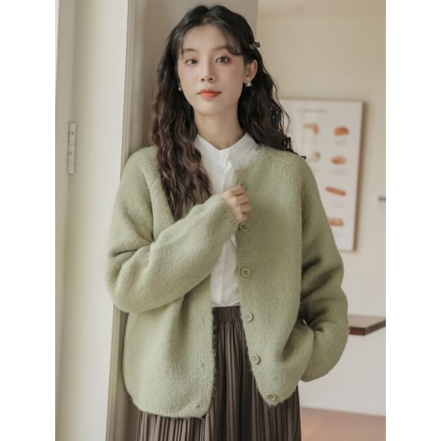 Ukiyo-Crew Neck Plain Button-Up Crop Cardigan