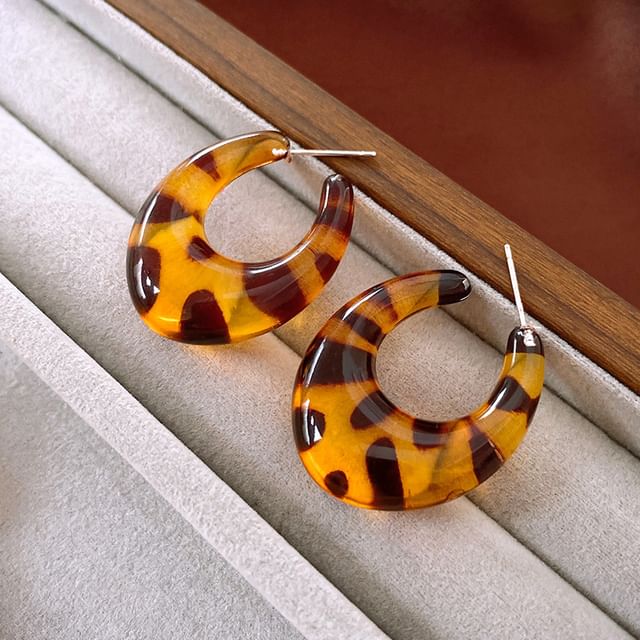 Calafa-Faux Tortoiseshell Open Hoop Earring