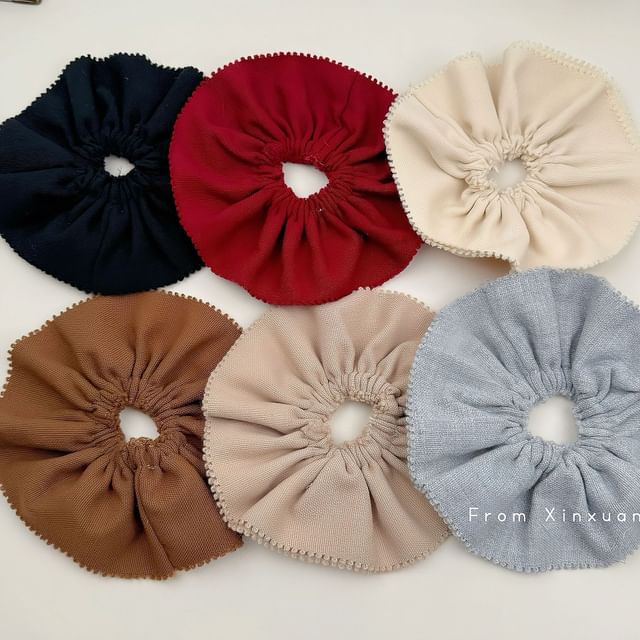 Gemsha-Plain Scrunchie