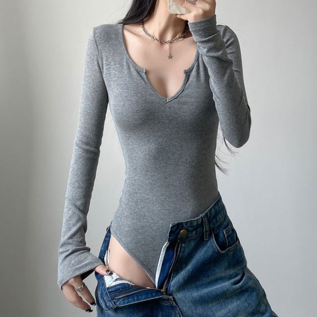 Amyway-Long-Sleeve Notch Neck Plain Bodysuit Top