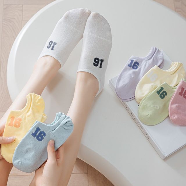 Lucky Nine - Set of 3 / 5 Pairs: Number Print No-Show Socks