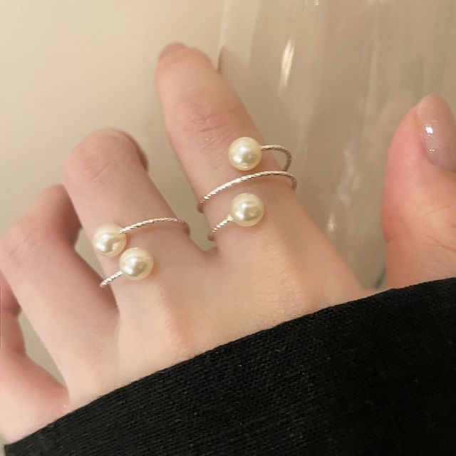 Panda Dama-Faux Pearl Layered Ring
