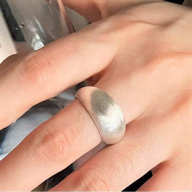 Sharkkira-Thick Polished Ring
