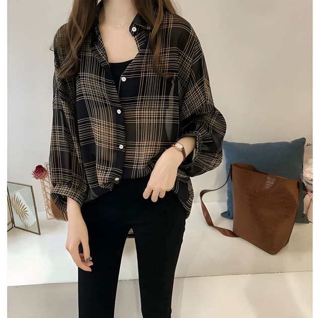 Mikiko-Langarm-Chiffonbluse mit Kragen und Karomuster