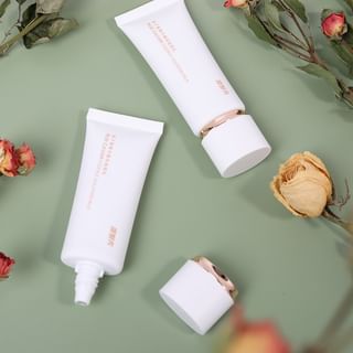 ARTMISS - Roe Caviar Essence Tinted Moisturizer - 2 Colors