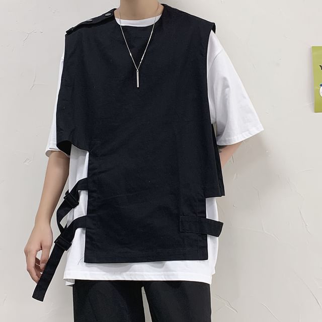 Lingaris-Round Neck Plain Cutout Buckled Vest