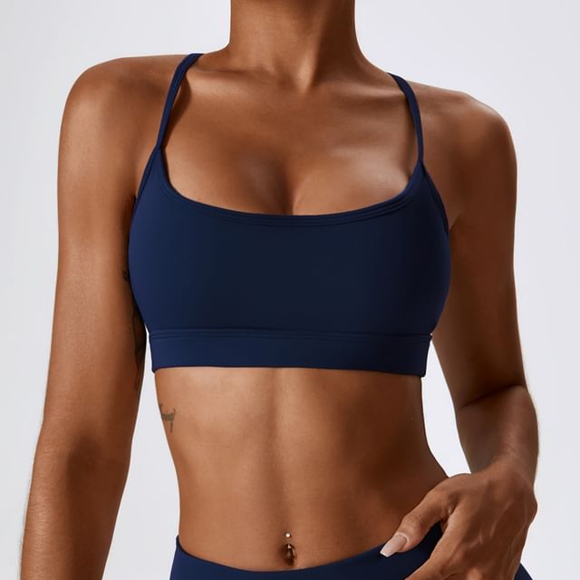 Spaghetti Strap Plain Cross Back Sports Bra Top