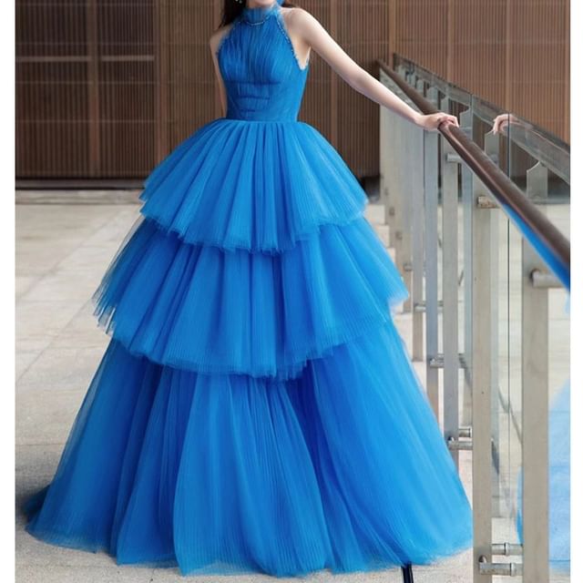 DreesHouse-Sleeveless Plain Tiered A-Line Evening Gown