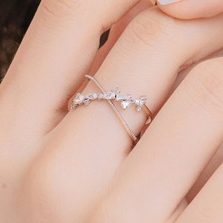 Chimerro-Alloy Rhinestone Layered Open Ring