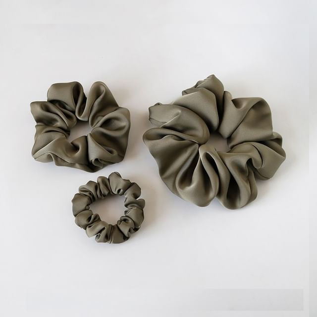 Allyrinta-Plain Scrunchie Various Designs